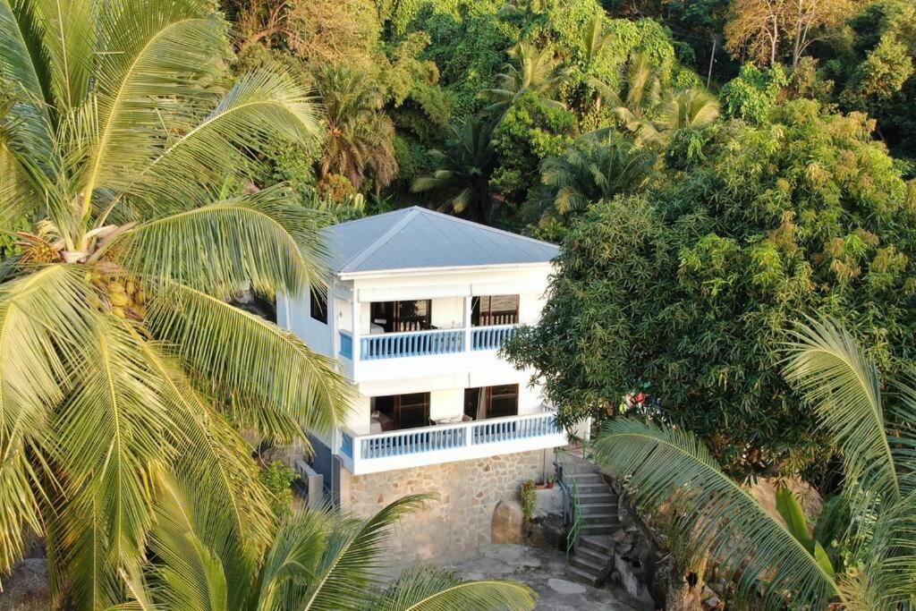 Crystal Apartments Seychelles Seaview Ground Floor Glacis  エクステリア 写真