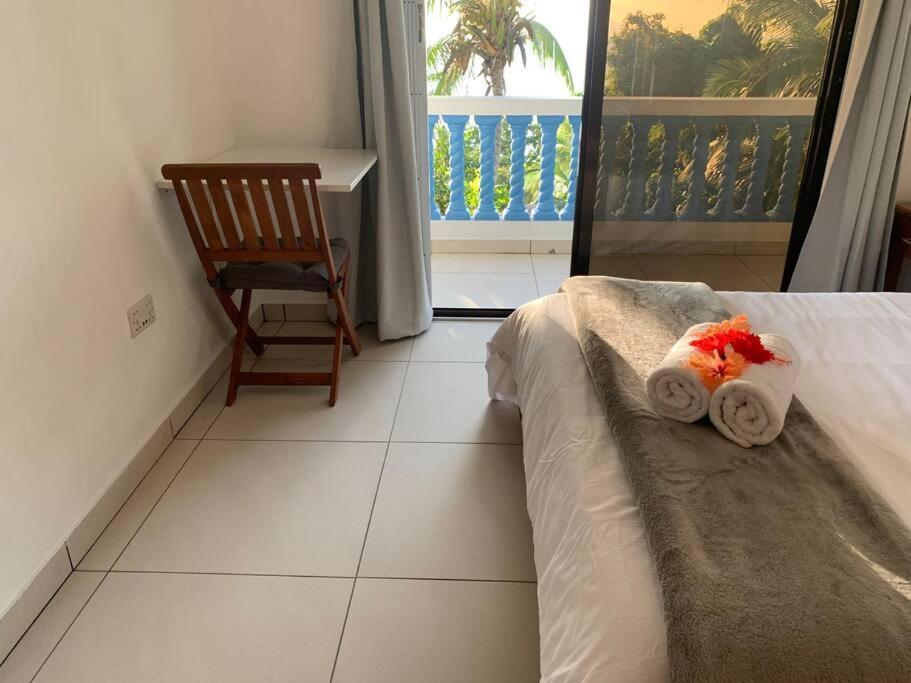 Crystal Apartments Seychelles Seaview Ground Floor Glacis  エクステリア 写真