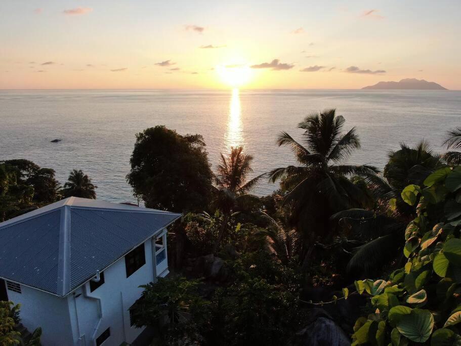 Crystal Apartments Seychelles Seaview Ground Floor Glacis  エクステリア 写真